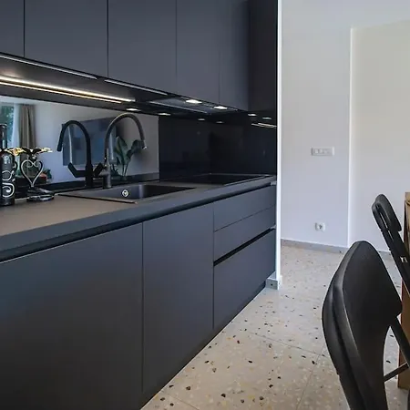 Elegant Oasis Appartement Split